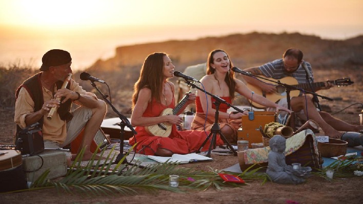 Todos Santos festival