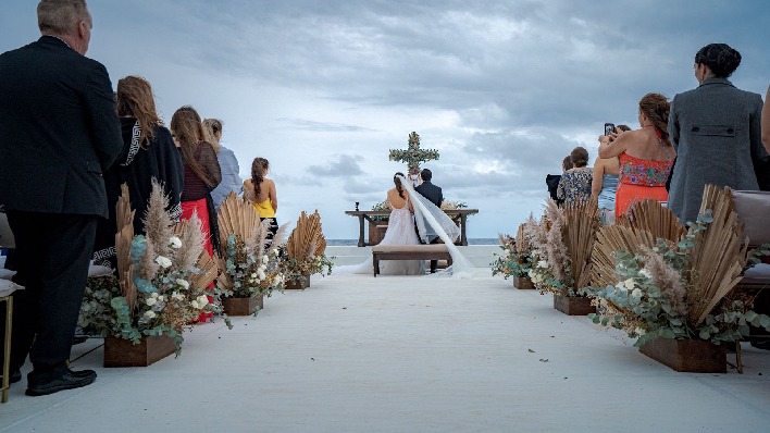 boho wedding in Los Cabos