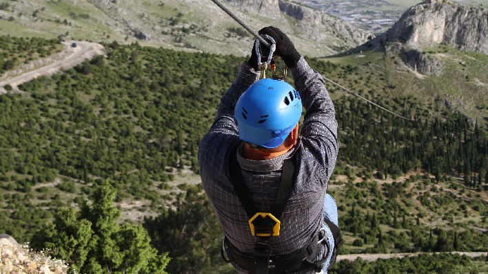 zipline in Sierra de la Laguna