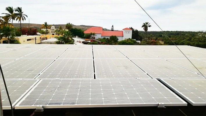 use of solar panels for the entire hotel